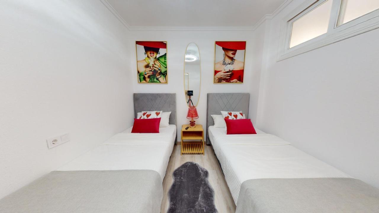 Pedro Lorca Apartment Torrevieja Exterior photo